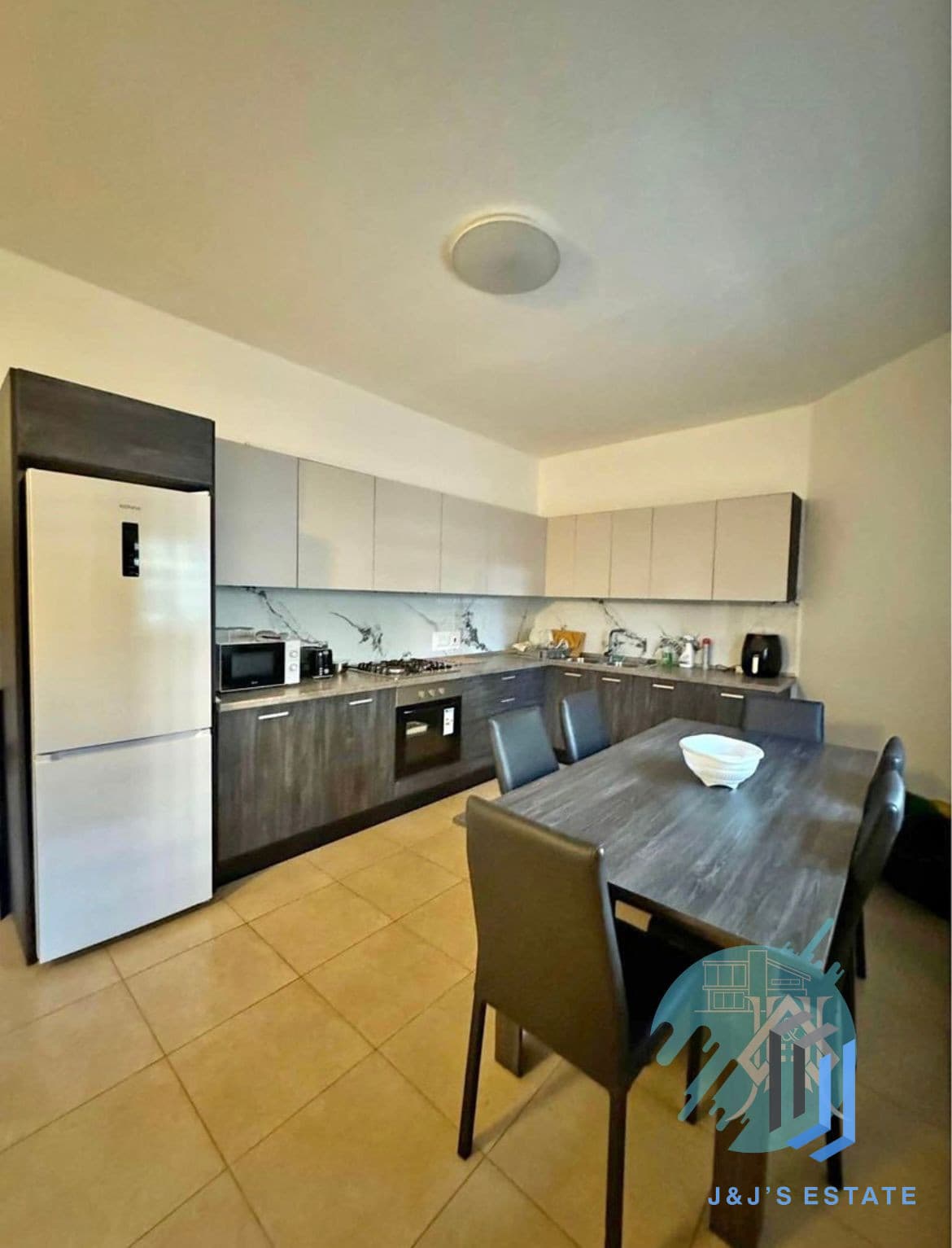 Charming 3-Bedroom Maisonette in Swieqi - Pet Friendly · 5