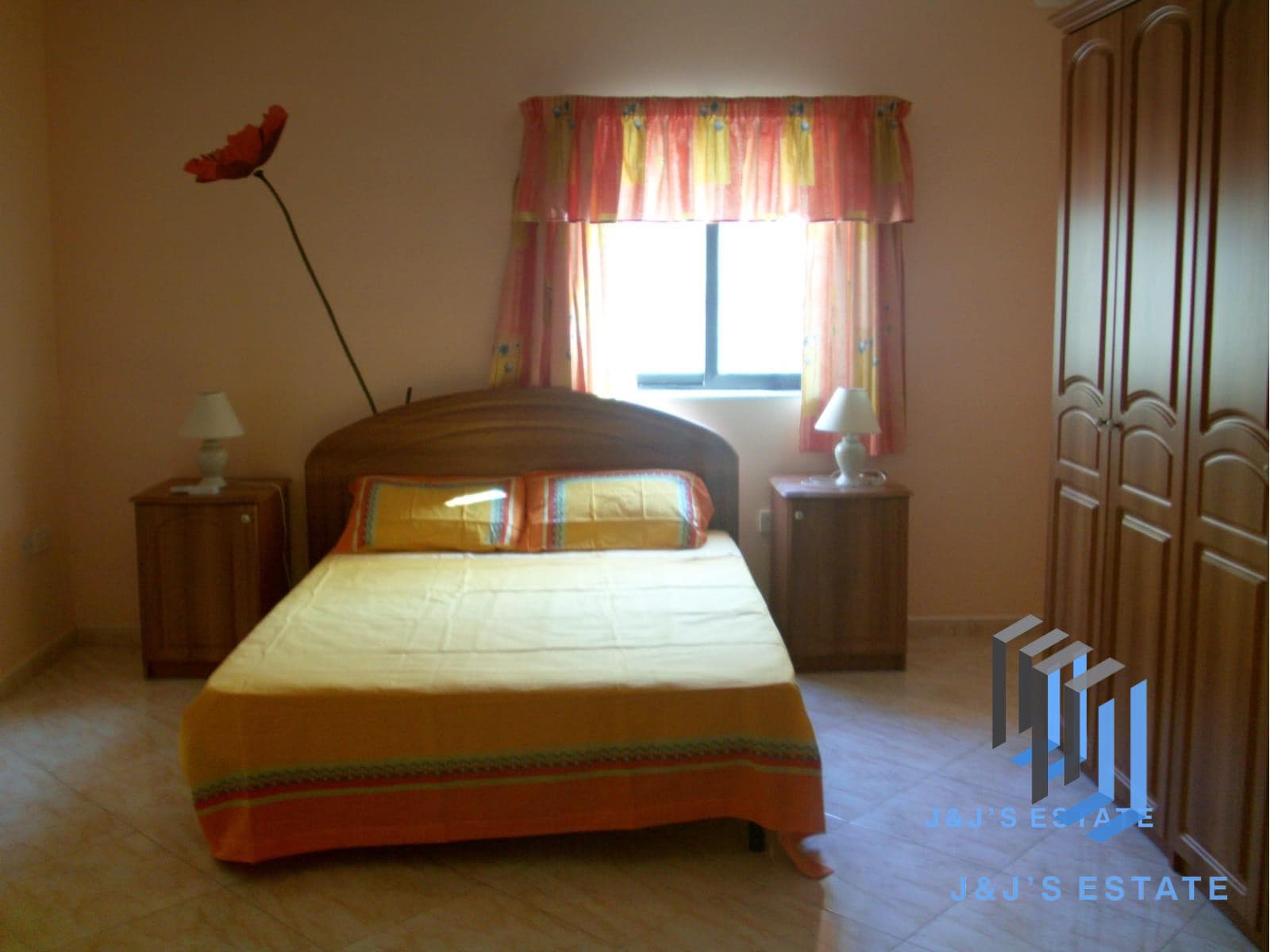 Contemporary 3-Bedroom Apartment in Marsaskala with Sea Views · 9