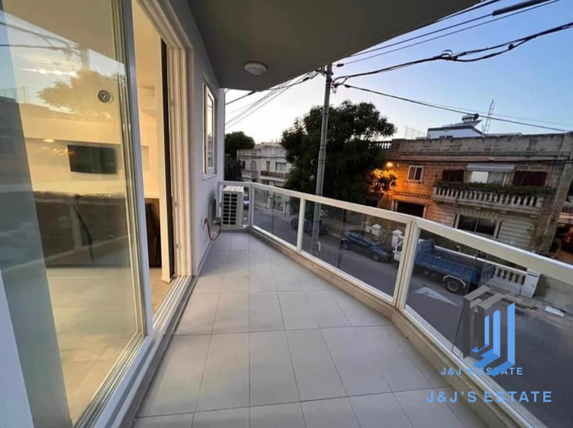 Modern 2-Bedroom Apartment in Attard · 7