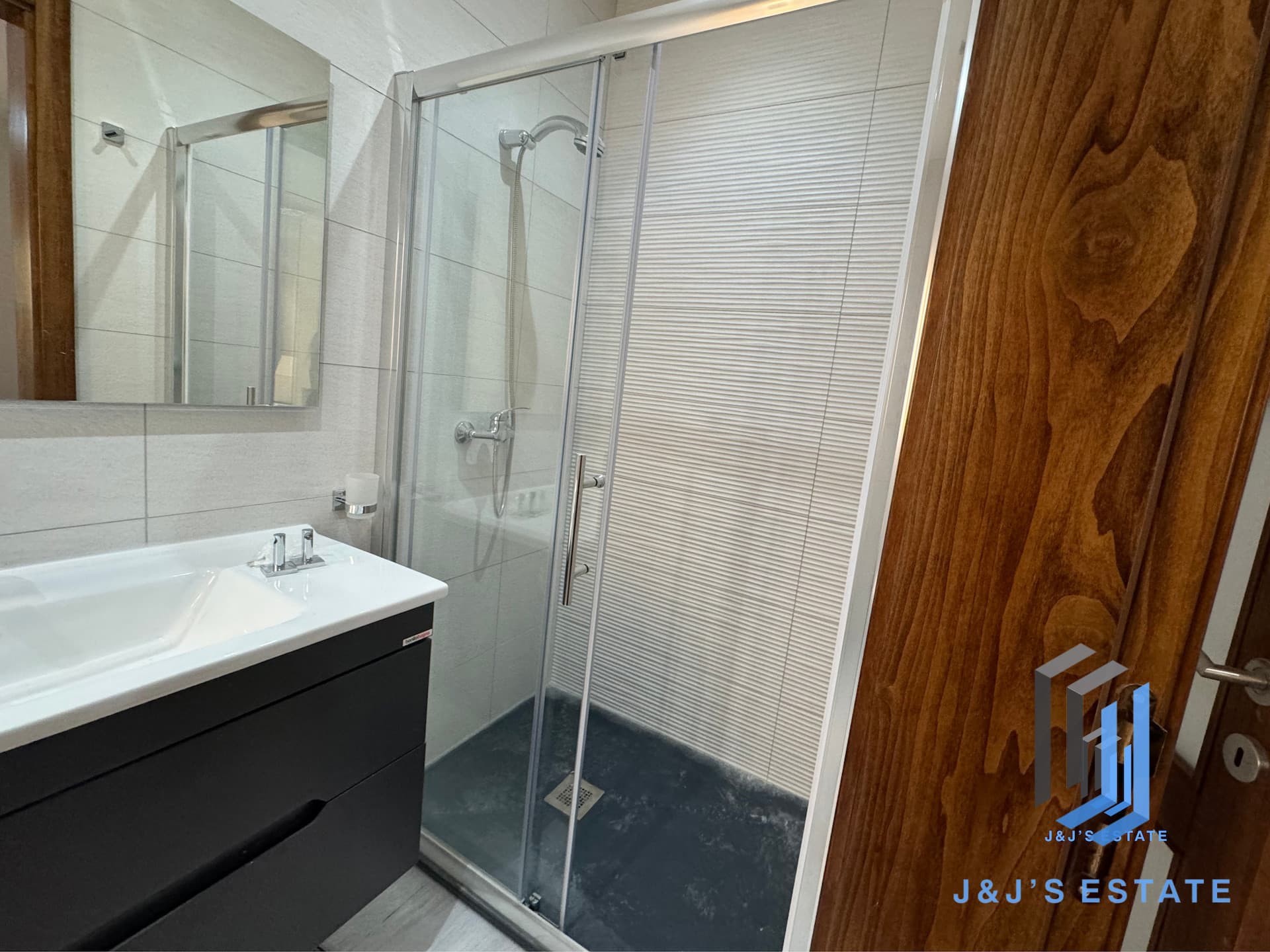 Brand New 3-Bedroom Apartment in Xgħajra · 2