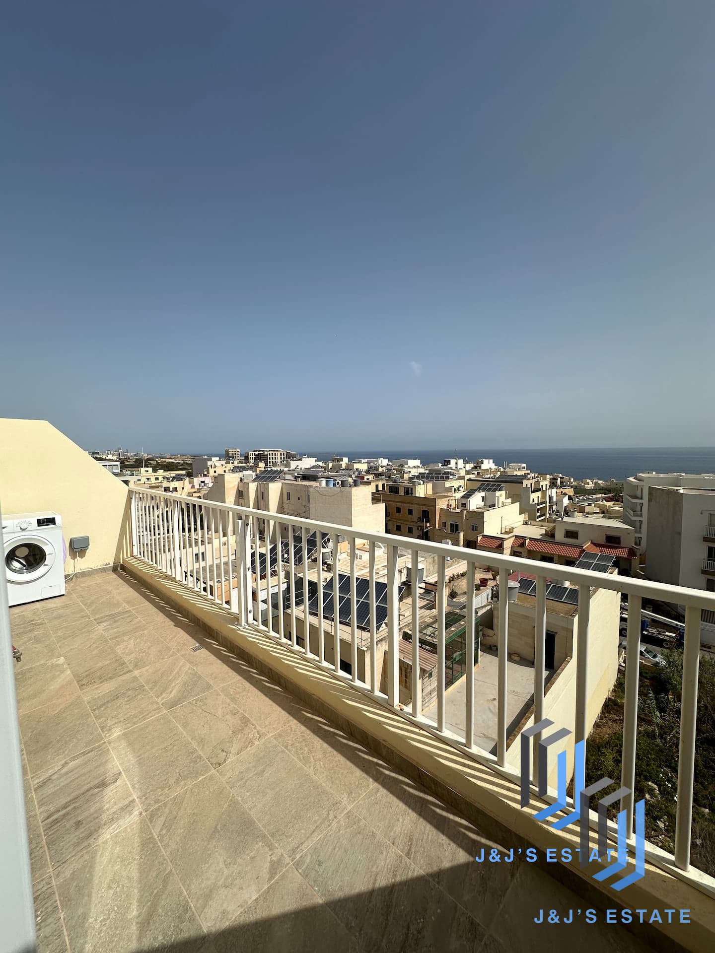Brand New 2-Bedroom Penthouse in Xghajra - Sea Views · 2