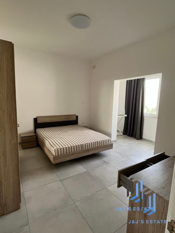 Spacious 3-Bedroom Apartment in Mosta - Pet Friendly · 4