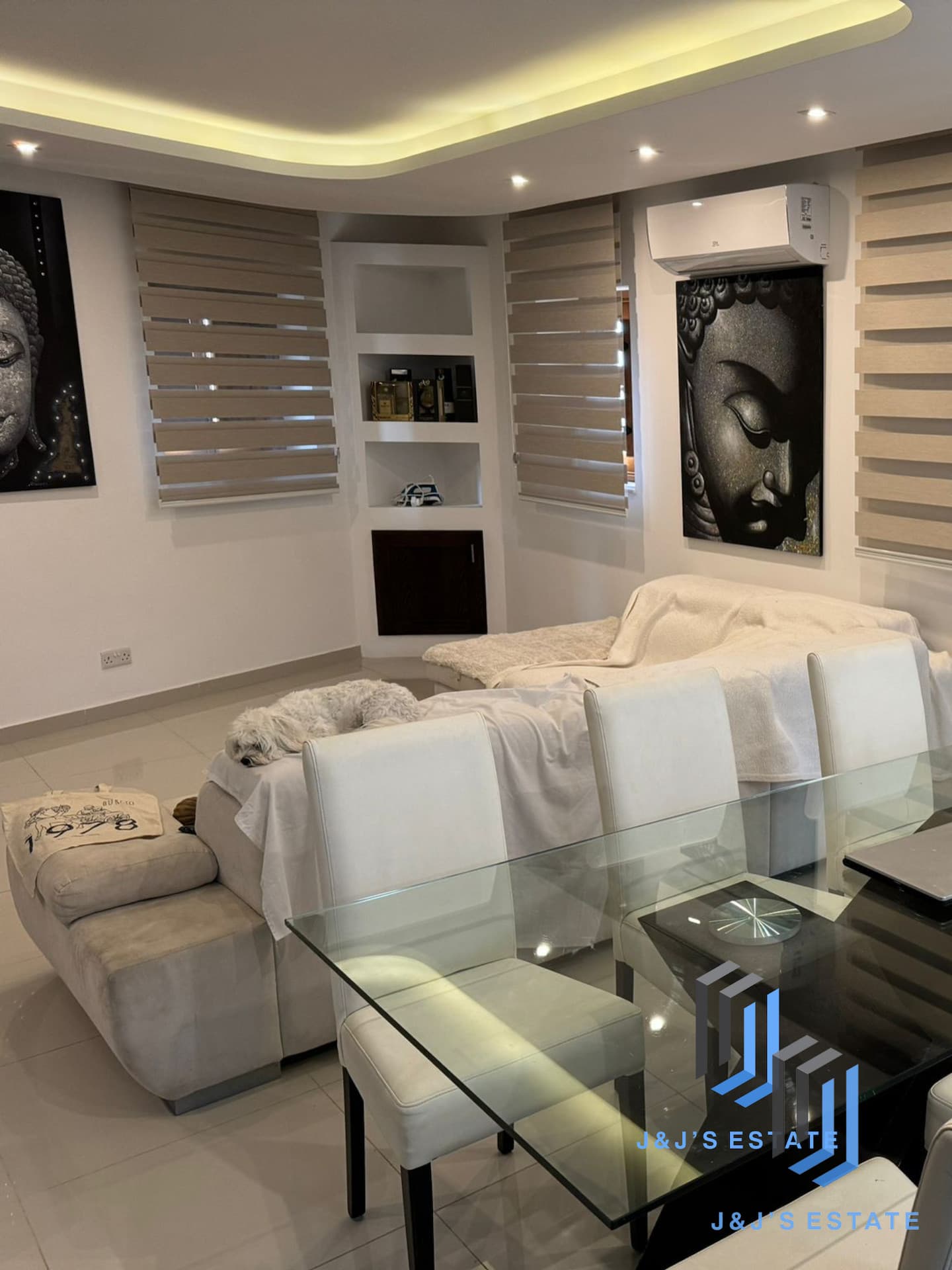 Spacious 3-Bedroom Maisonette in Rabat with Views · 7