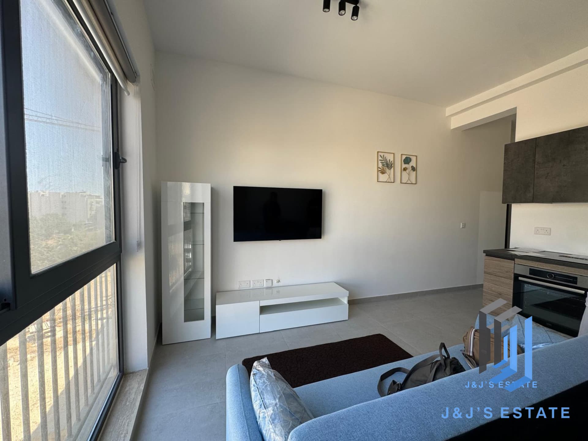 Stylish 1-Bedroom Apartment in Msida · 2