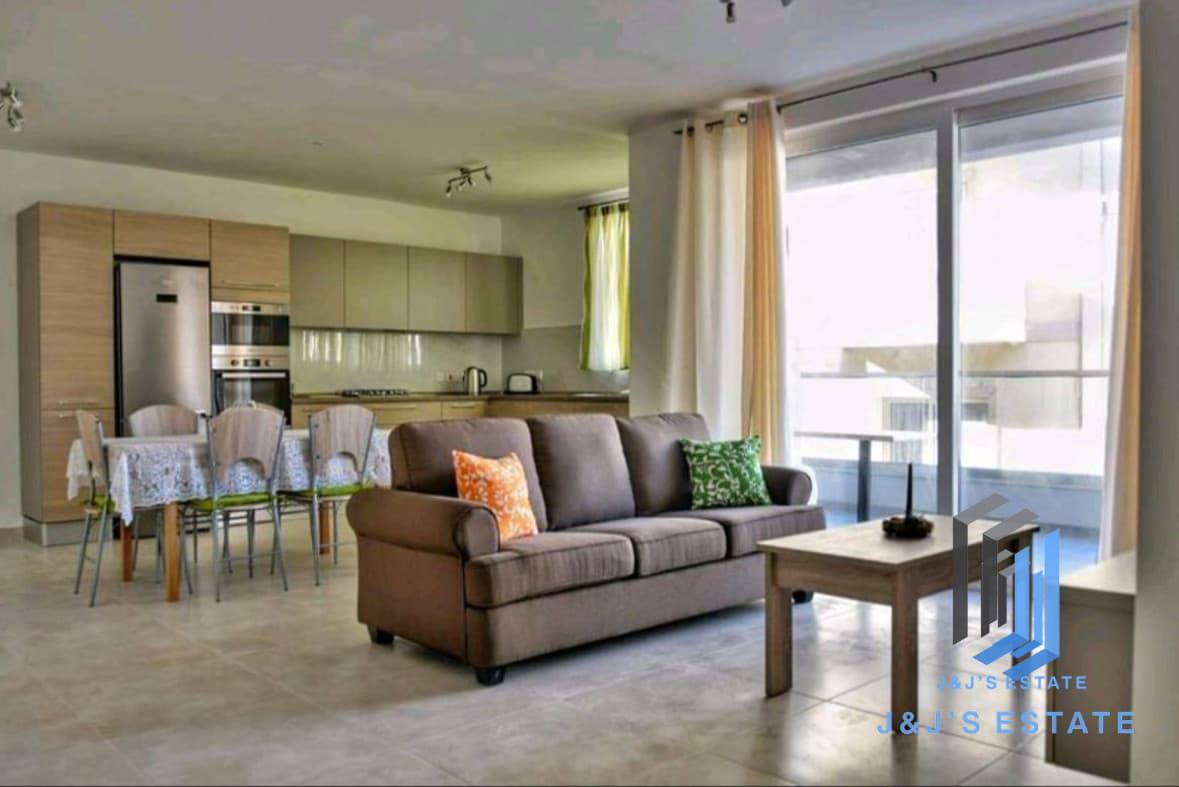Spacious 3-Bedroom Apartment in Mellieha · 1