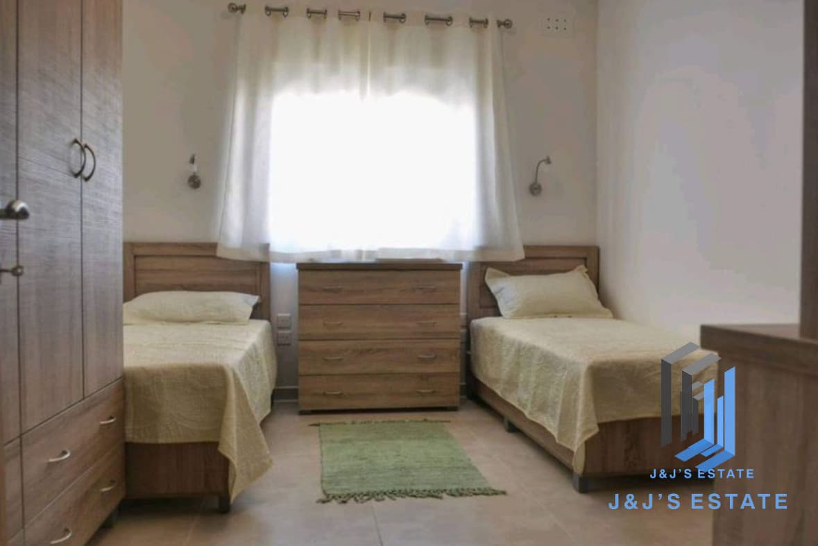 Spacious 3-Bedroom Apartment in Mellieha · 4