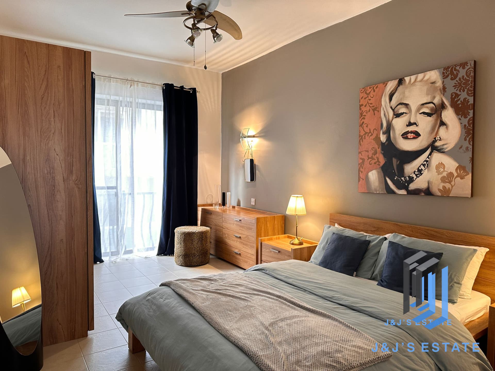 Stylish 2-Bedroom Apartment in the Heart of St Julian's · 3