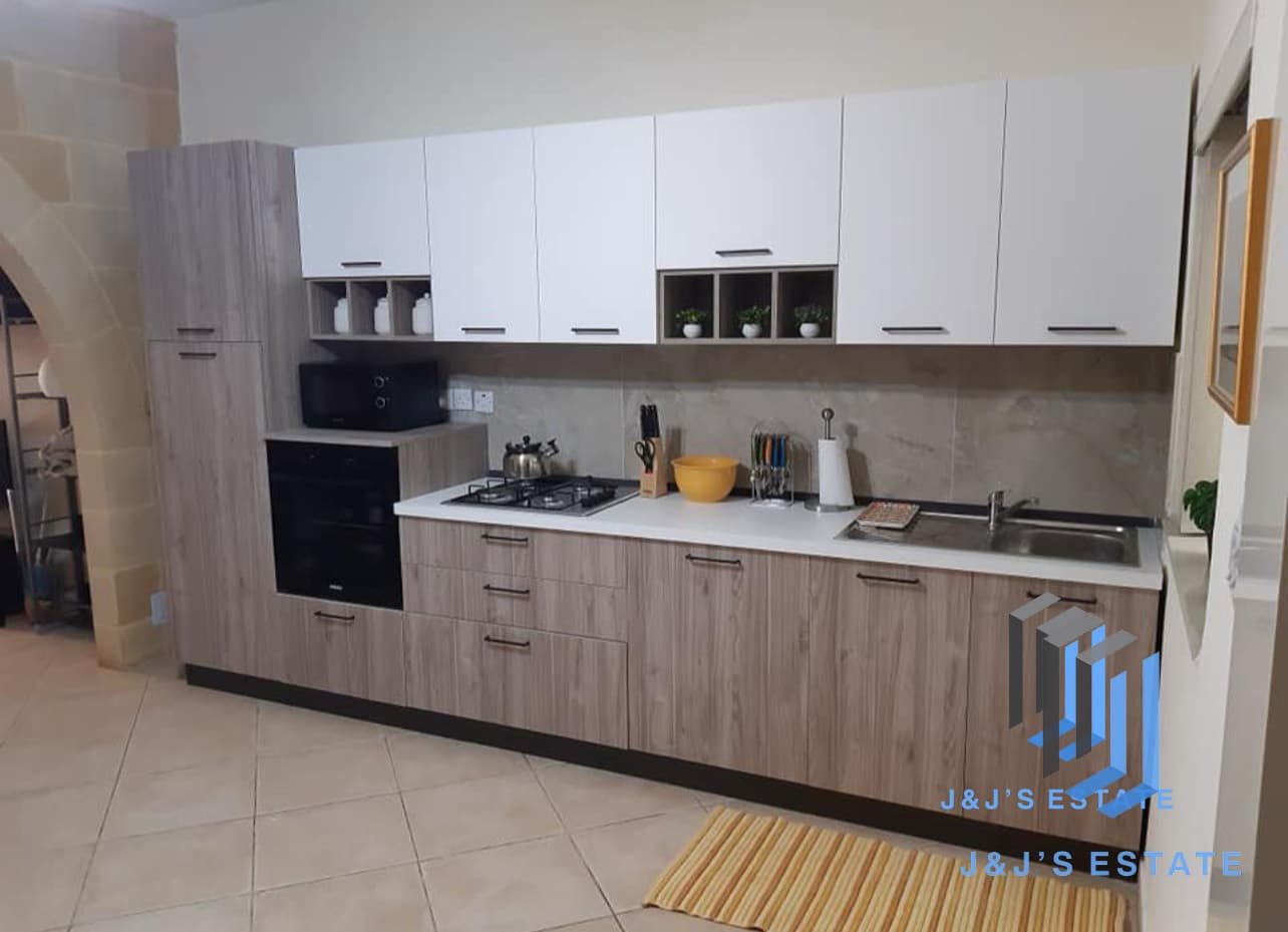 Newly Refurbished 3-Bedroom Maisonette in Haz-Zebbug · 4