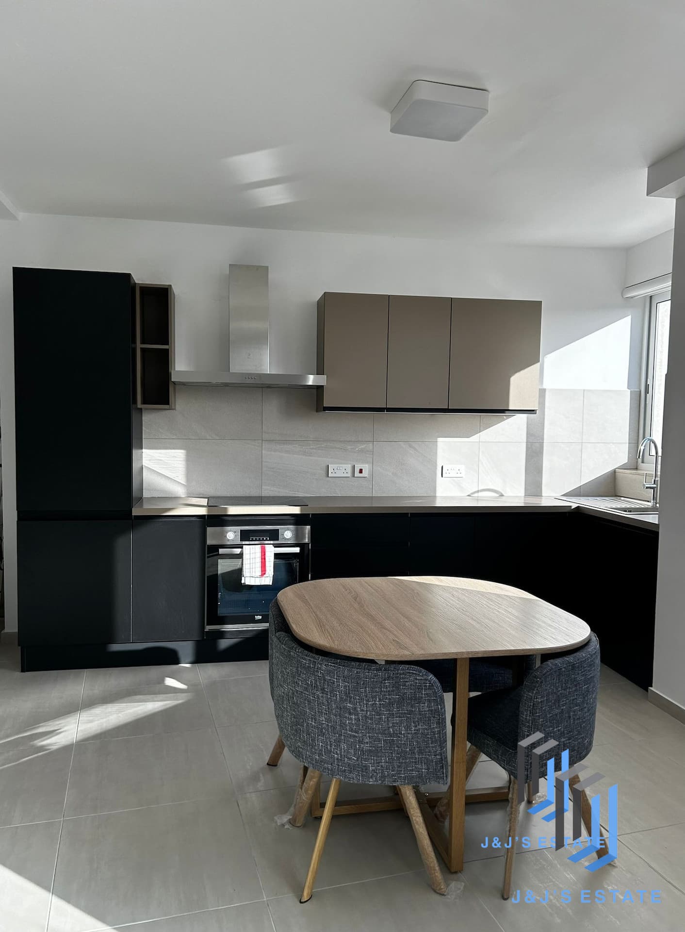 Modern Brand New 2-Bedroom Apartment in Central Swieqi