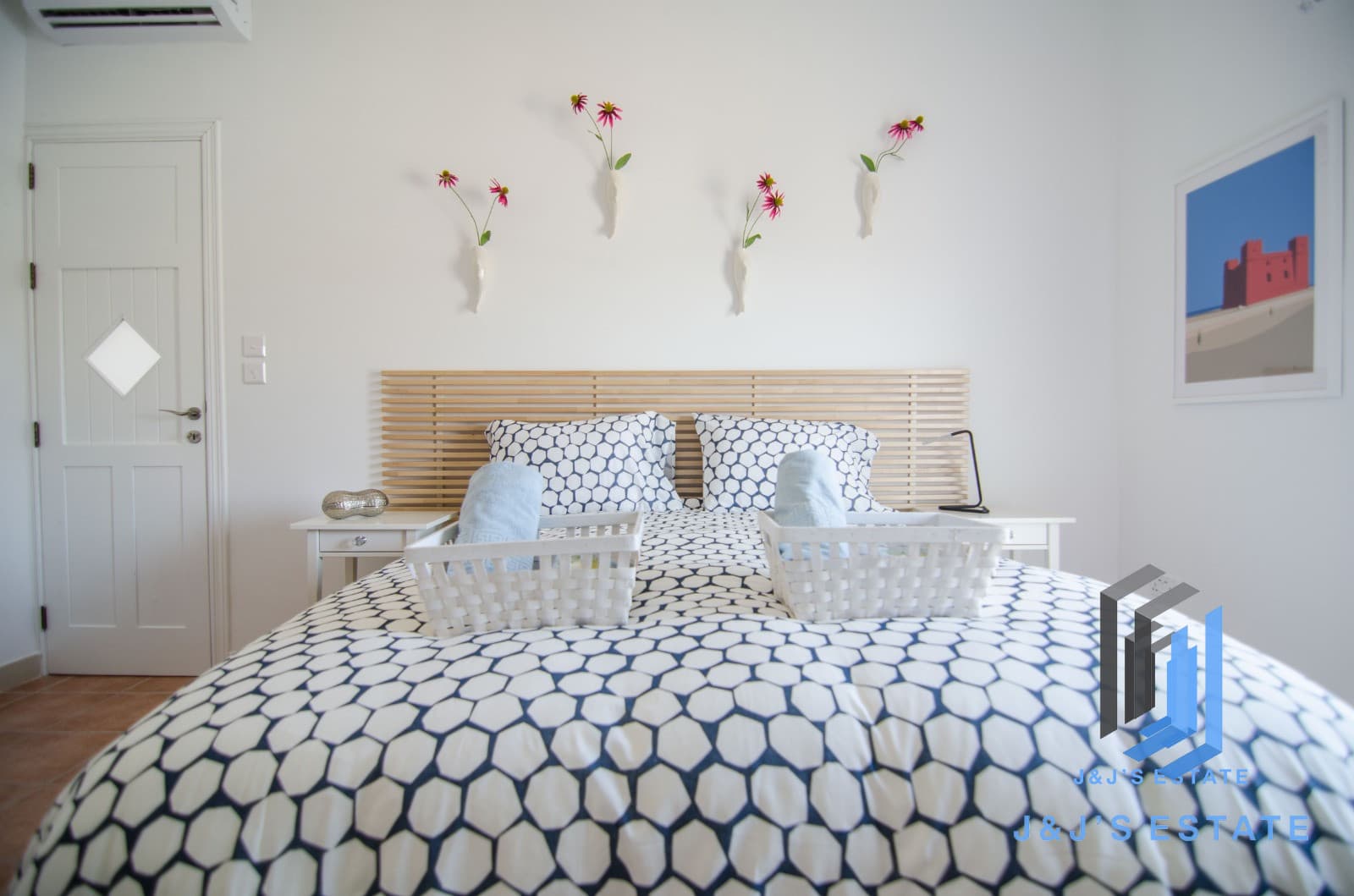 Charming 2-Bedroom Apartment in Senglea with Sea Views · 2
