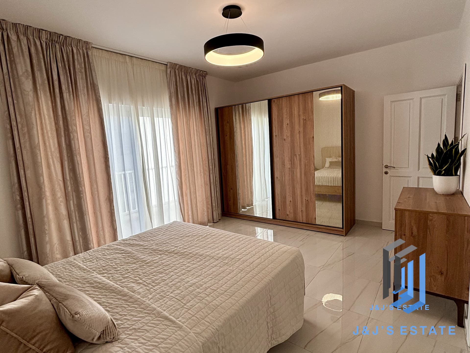 Brand New 3-Bedroom Penthouse in Zurrieq · 3