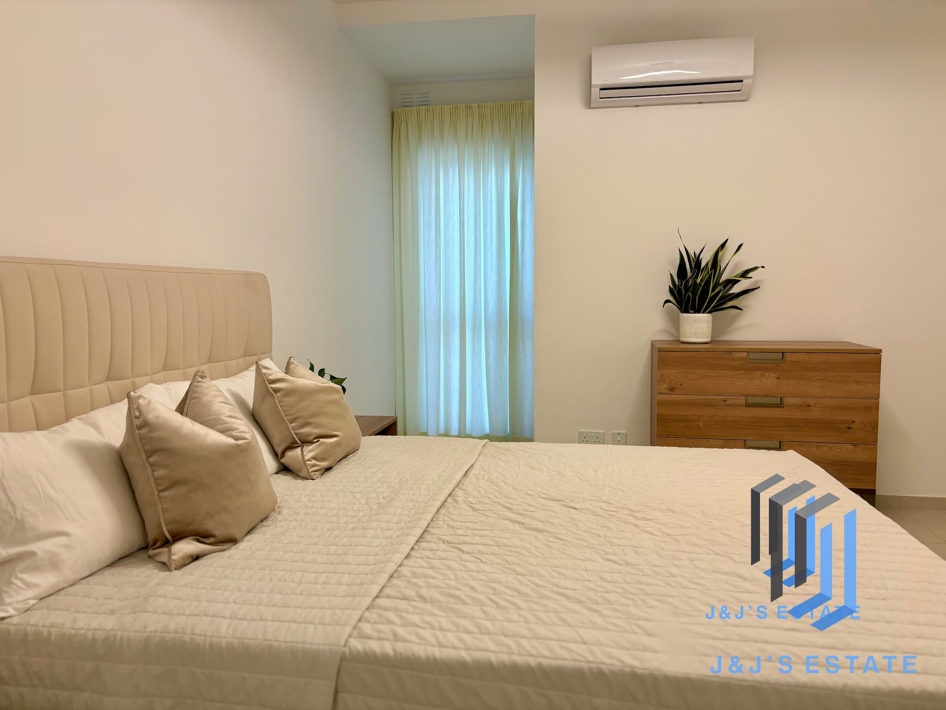 Brand New 2-Bedroom Penthouse in Zurrieq · 4