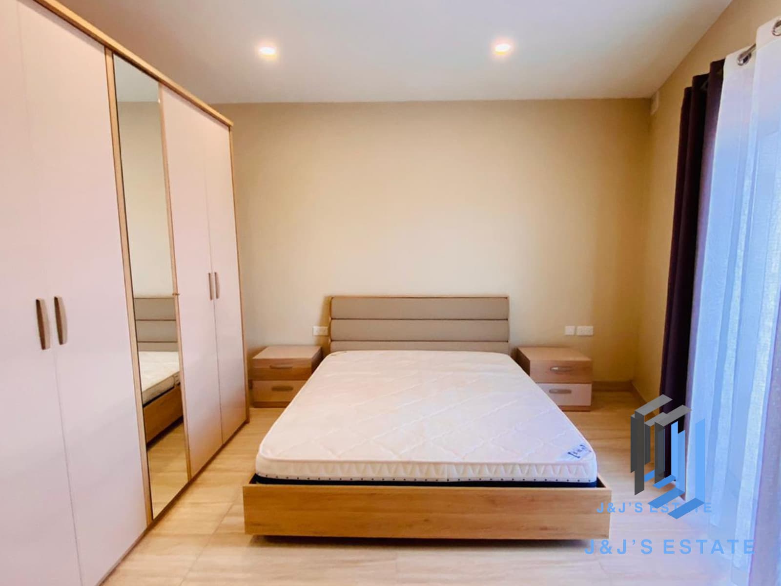 1-Bedroom Penthouse in Zabbar · 2