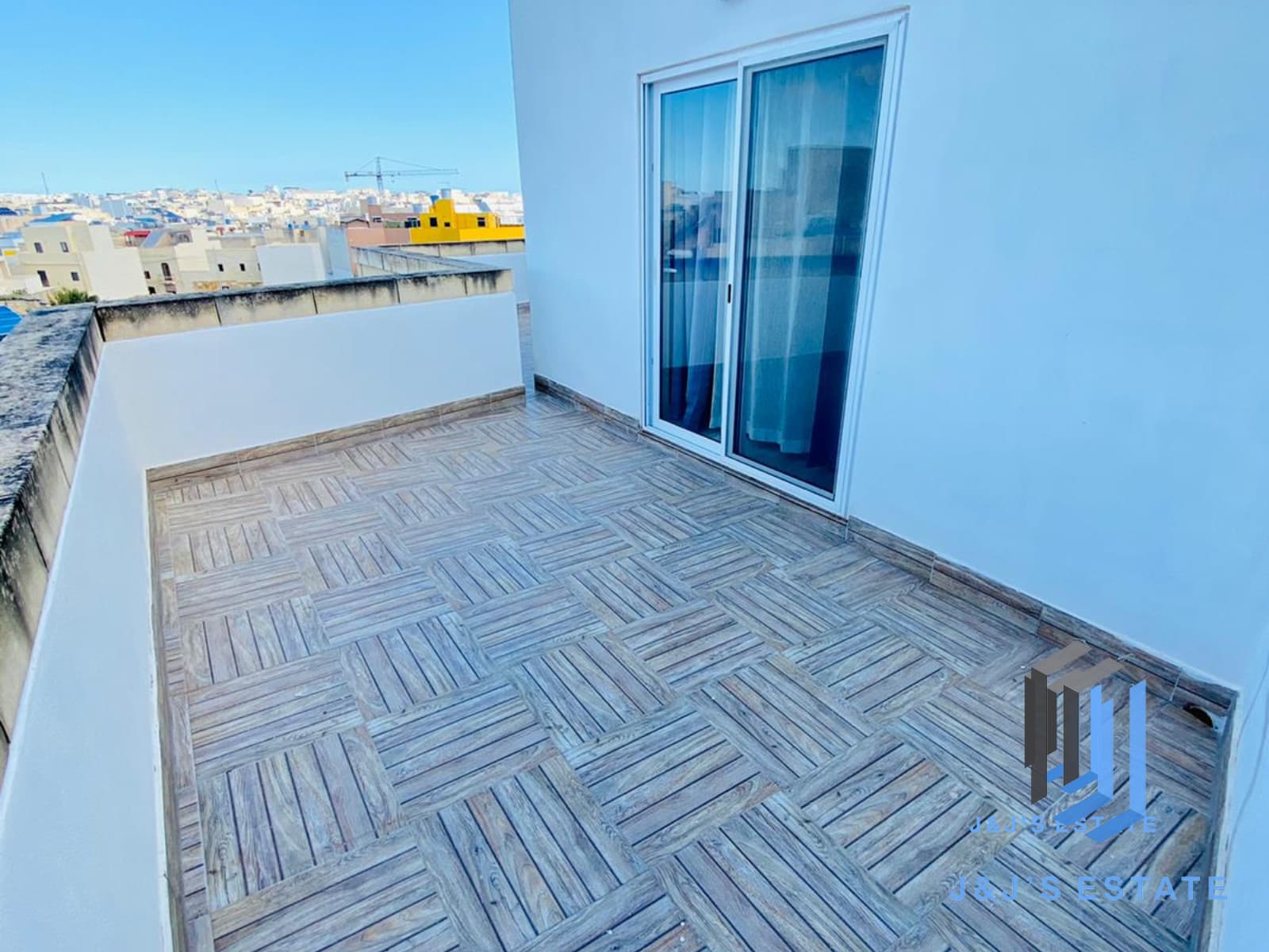 1-Bedroom Penthouse in Zabbar · 3