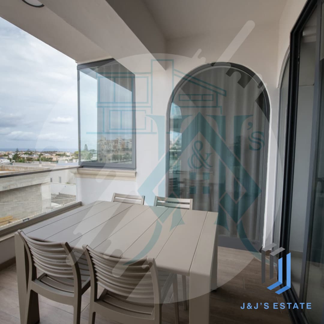 Spacious 3-Bedroom Apartment in Mellieha · 3