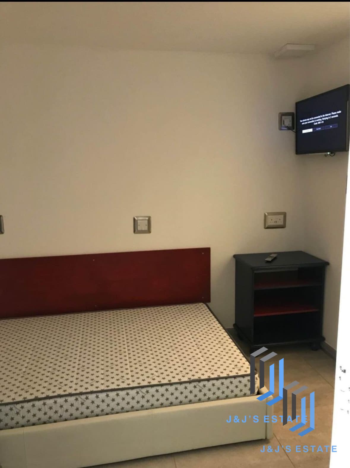 One Bedroom Apartment for Rent in Gzira · 5