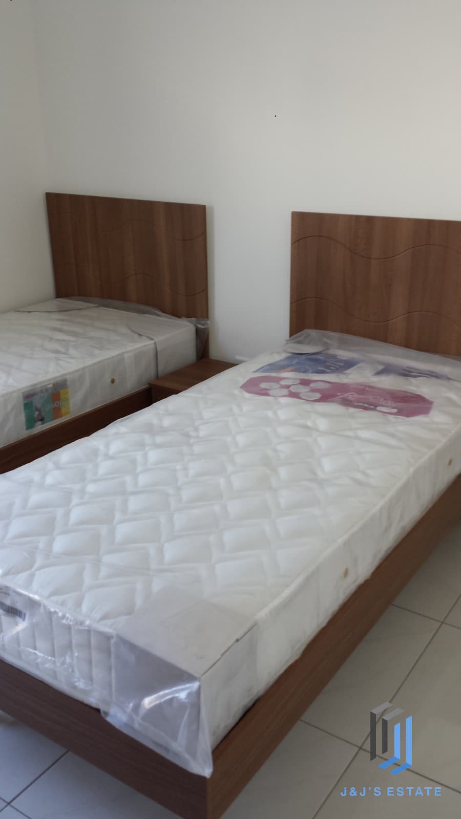 Two-bedroom penthouse with terraces and views in Birkirkara · 9