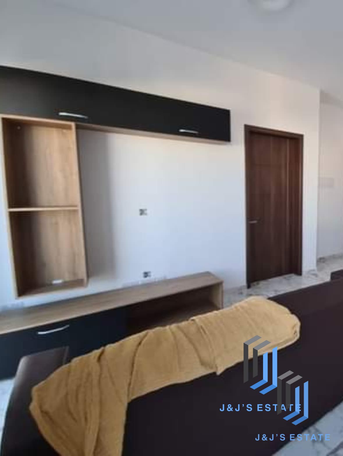 Spacious Penthouse for Rent in Zebbug Malta · 7
