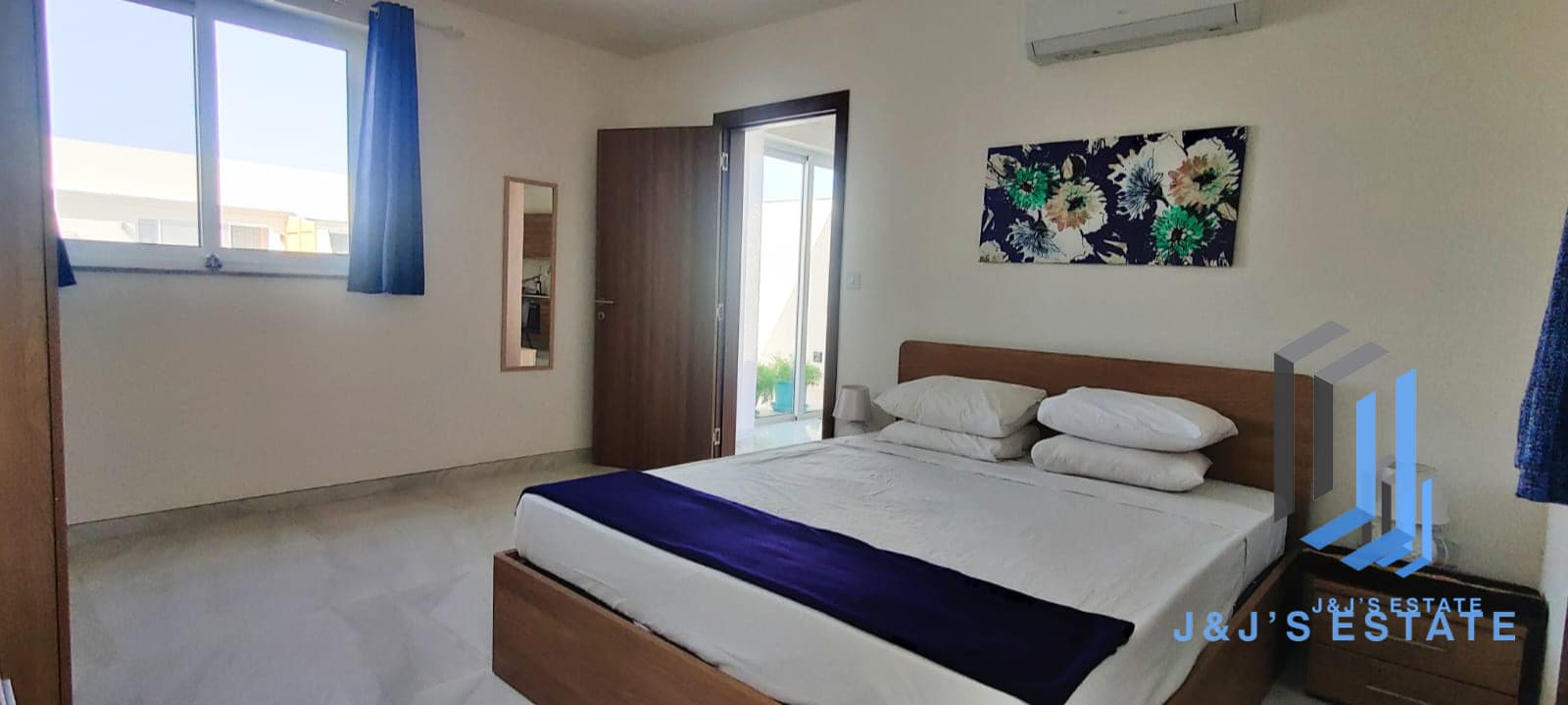Stunning 1-Bedroom Penthouse in Qawra · 4