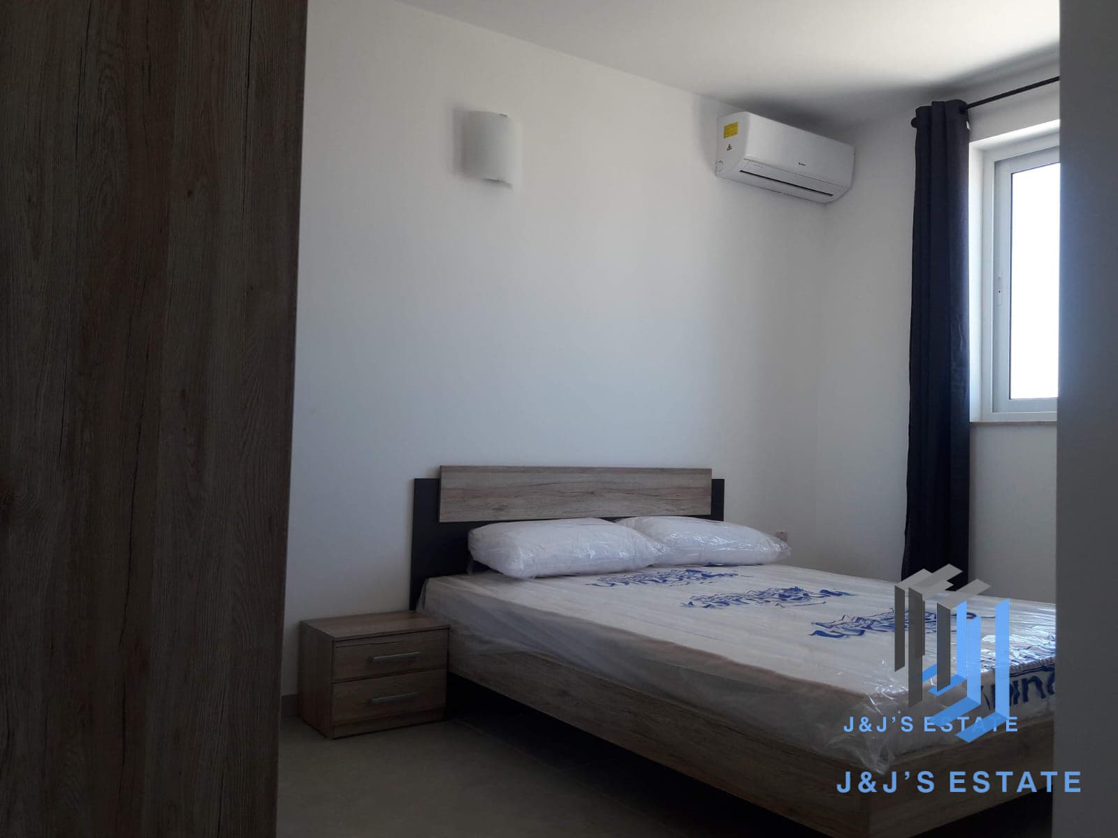 Furnished 3-Bedroom Apartment in Birzebbuga · 6