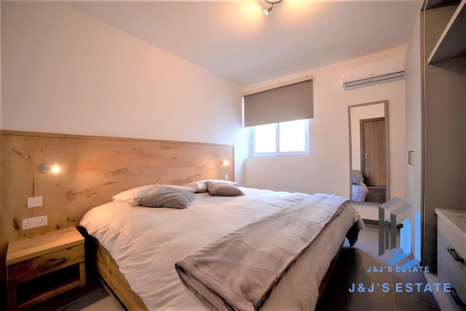 Spacious One-Bedroom Apartment in Gzira – Minutes from the Seafront