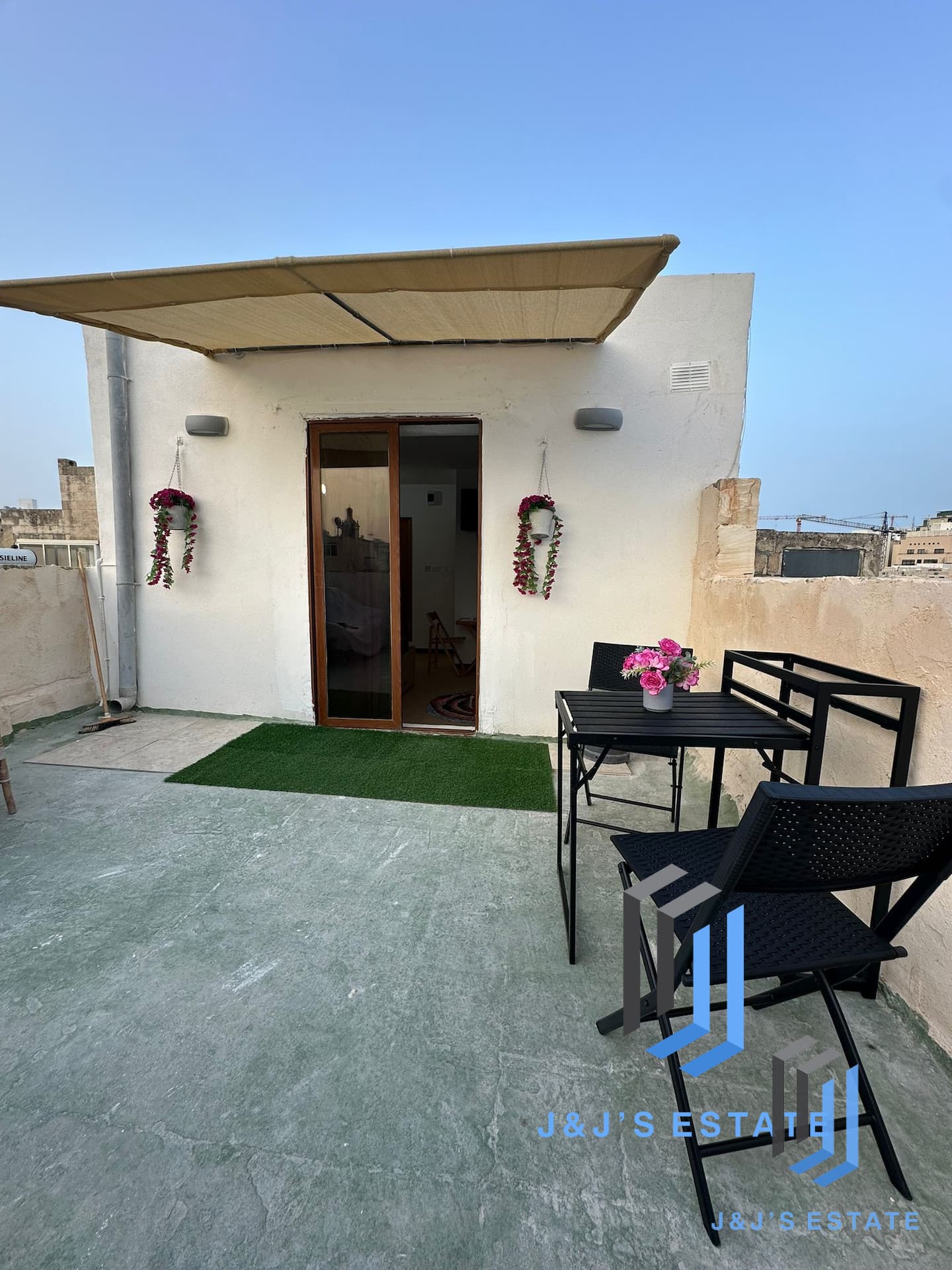Cozy & Modern Studio in Vibrant Sliema · 4