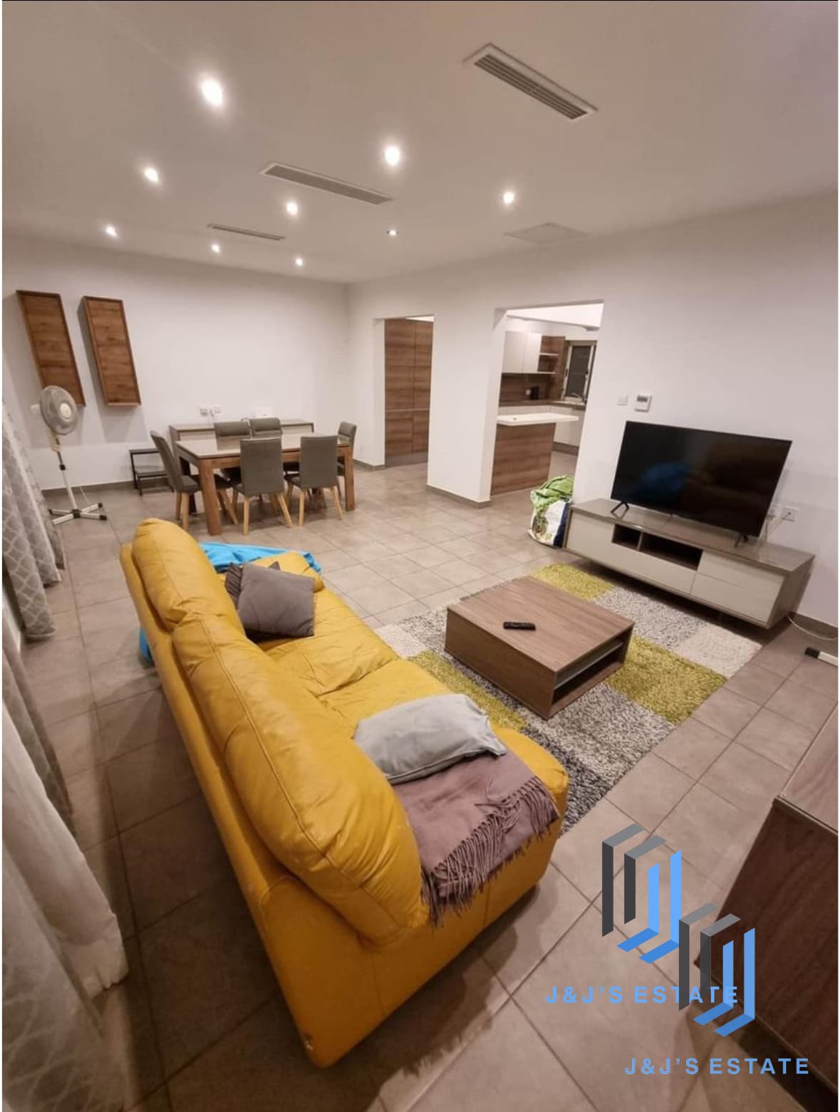 Spacious 3-Bedroom Apartment in Balzan · 1