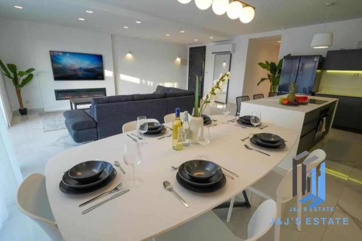 3-Bedroom Apartment in St Julian's, Swieqi · 6