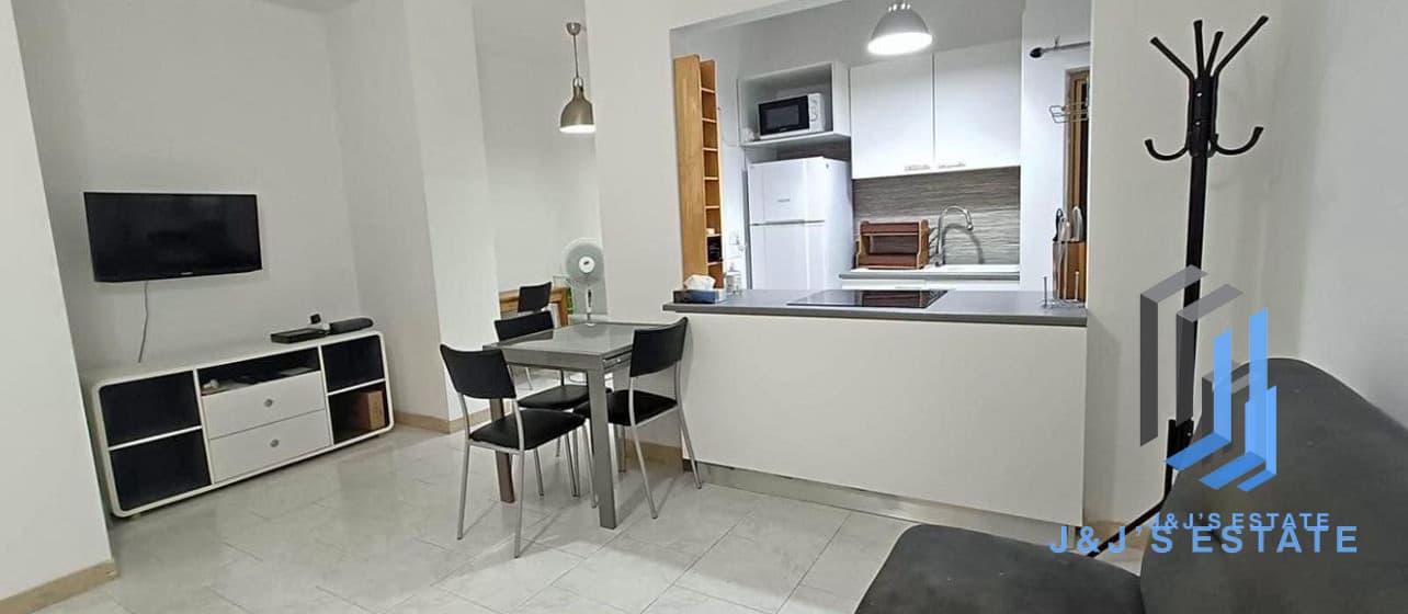 Charming 1-Bedroom Maisonette in Sliema