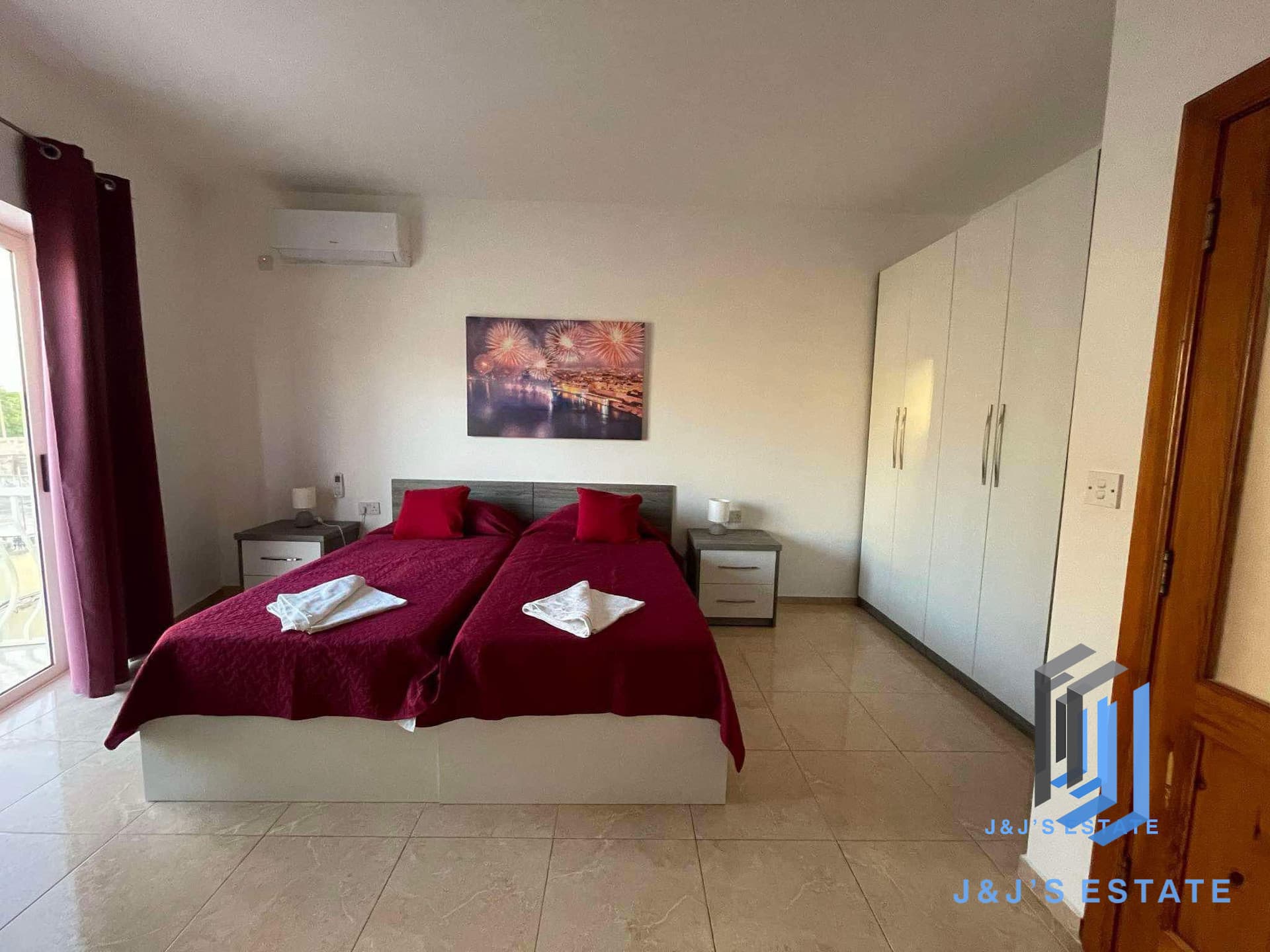 3-Bedroom Apartment in St Julian's · 6