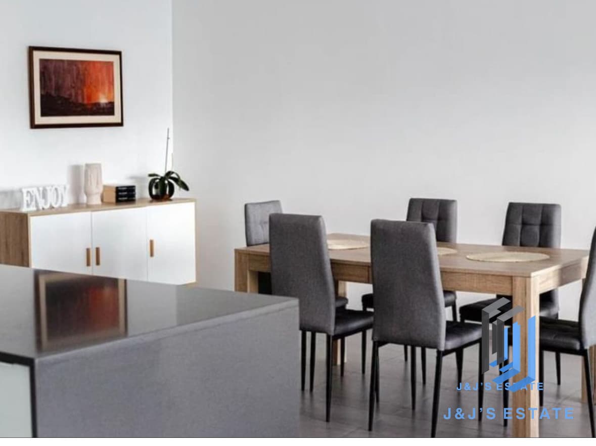 Modern 2-Bedroom Apartment in St Julian's · 2