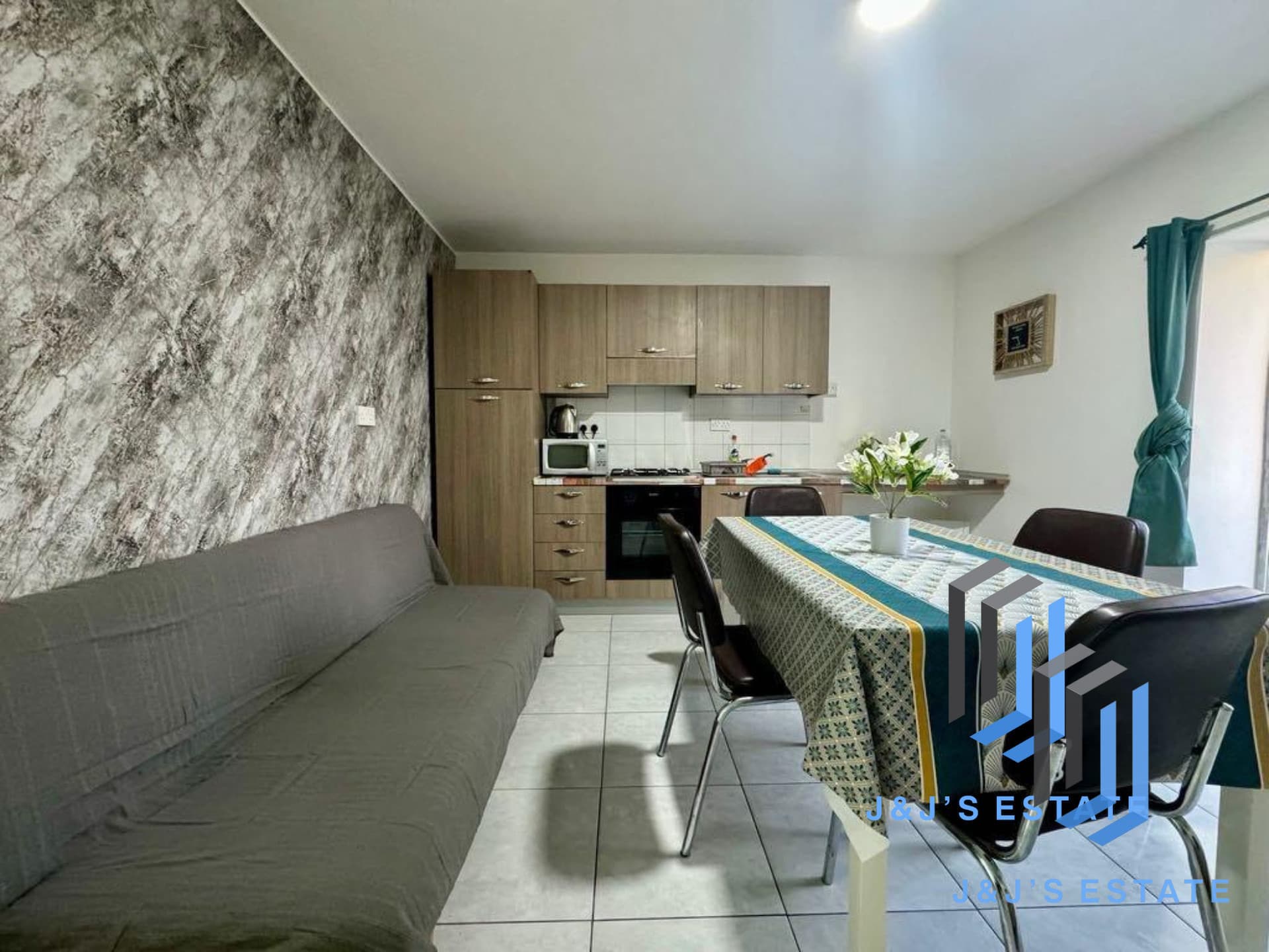 Modern Apartment in Bugibba · 3