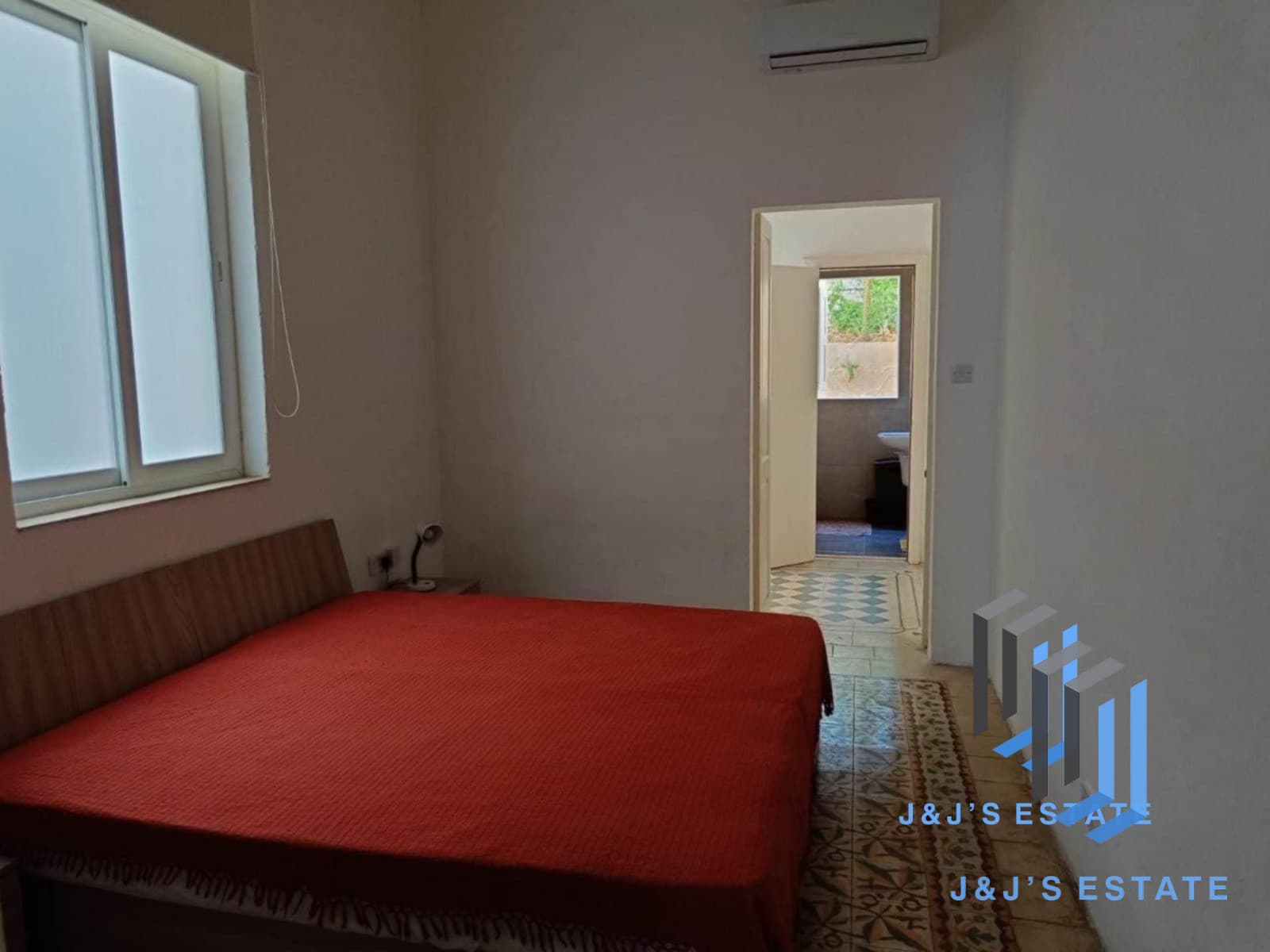 Charming 1-Bedroom Maisonette in Birkirkara · 2