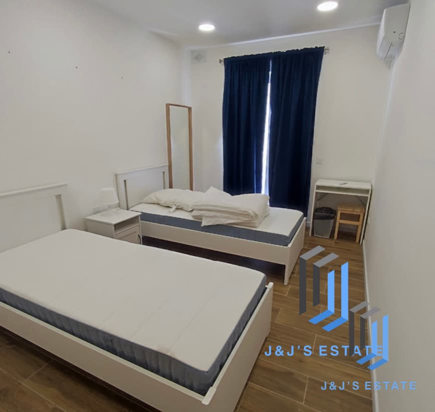2-Bedroom Apartment in Marsaskala with Balconies · 3
