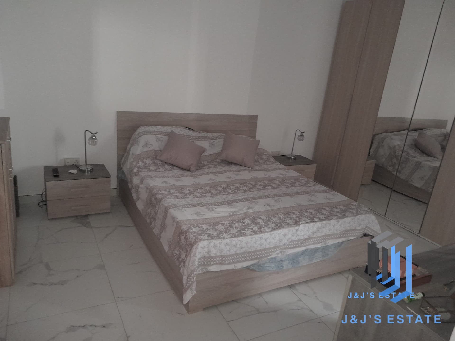 Modern 3-Bedroom Apartment in Zabbar · 3