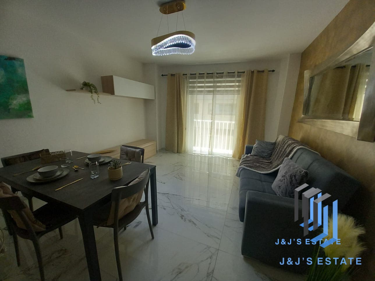 Modern 2-Bedroom Apartment in Sliema