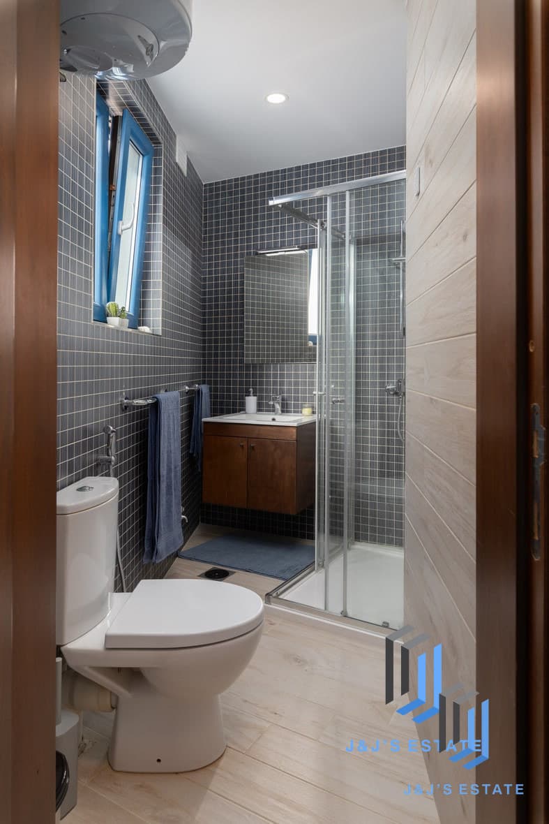 Charming 3-Bedroom Townhouse in Qormi · 22