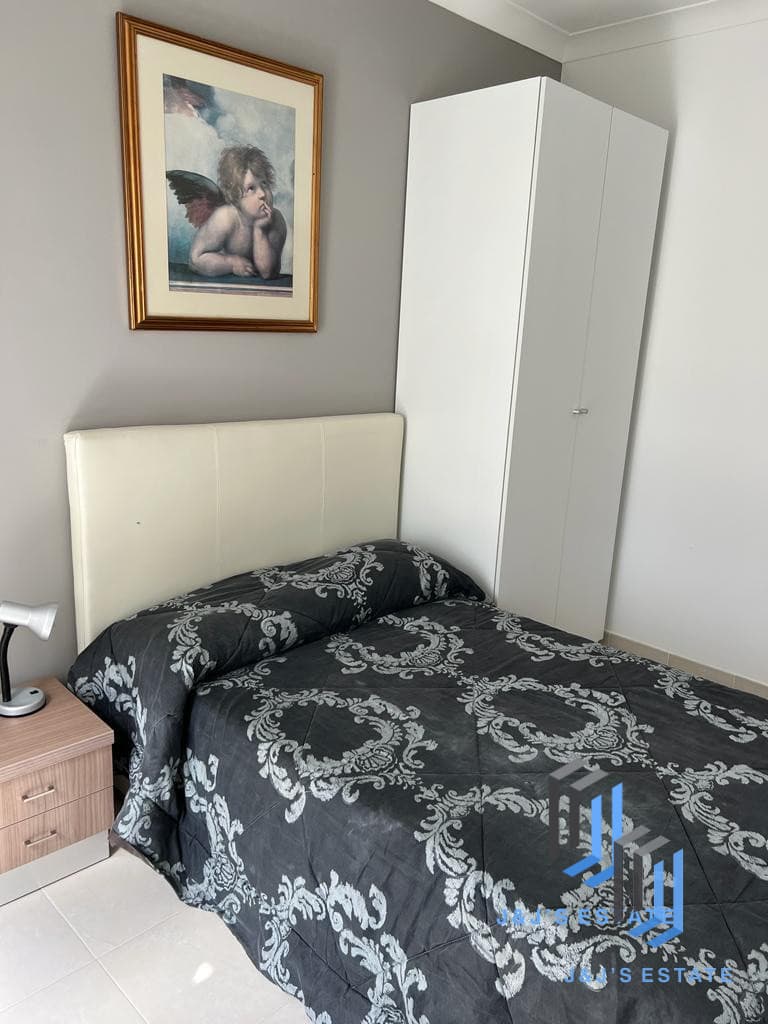 3-Bedroom Apartment in Għargħur · 4
