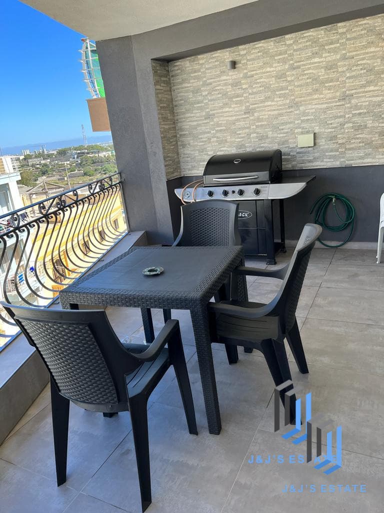 3-Bedroom Apartment in Għargħur · 9