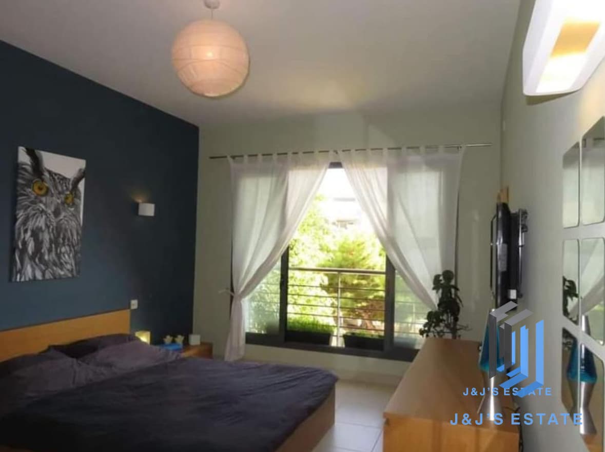 Stunning 3-Bedroom Apartment in Swieqi · 5