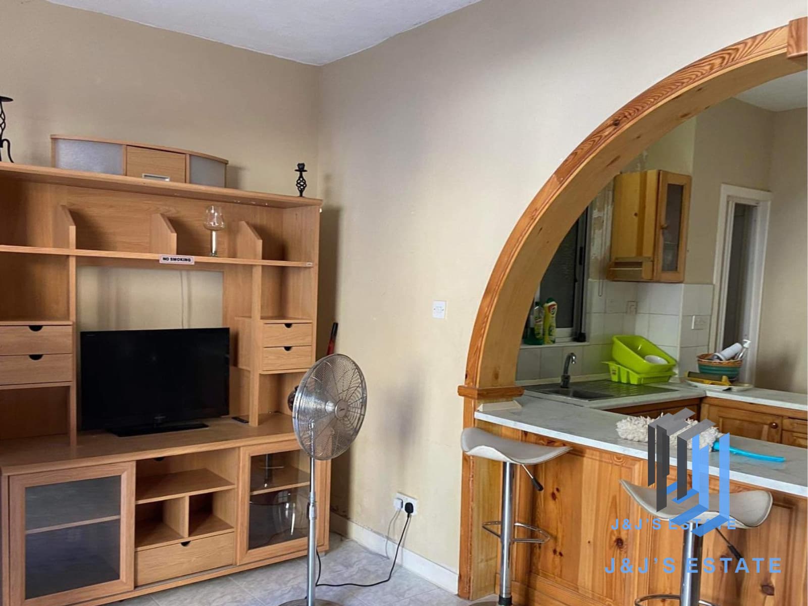 Cozy 2-Bedroom Maisonette in Qawra · 2