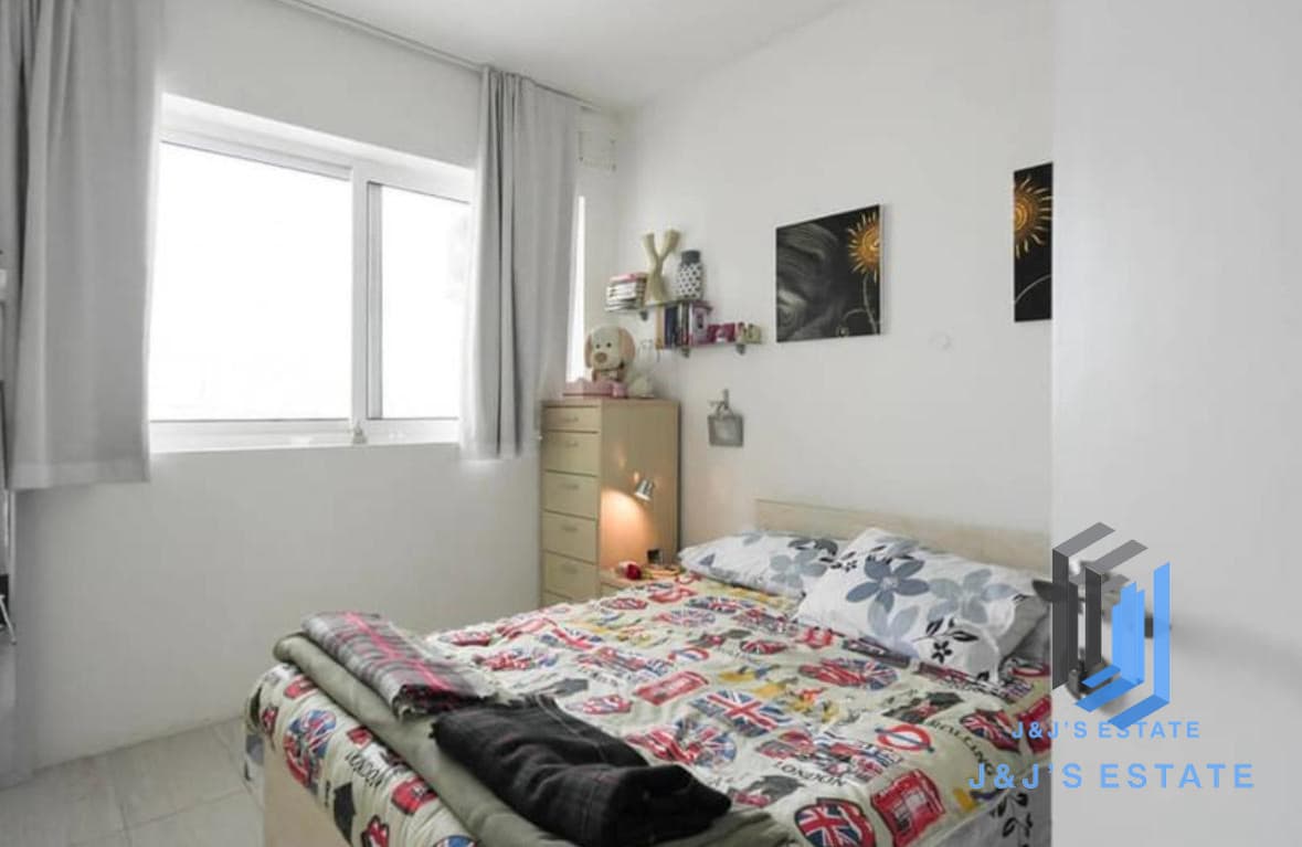 Furnished 1-Bedroom Apartment in St. Julian's · 4