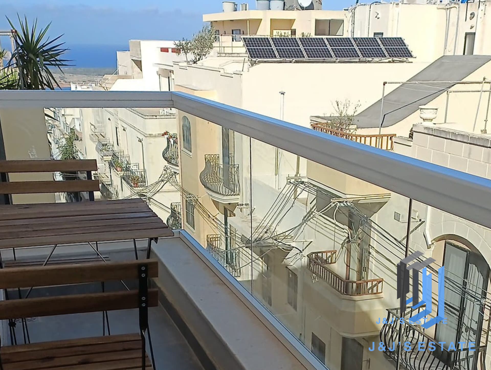 Modern 2-Bedroom Apartment in Mellieha · 3