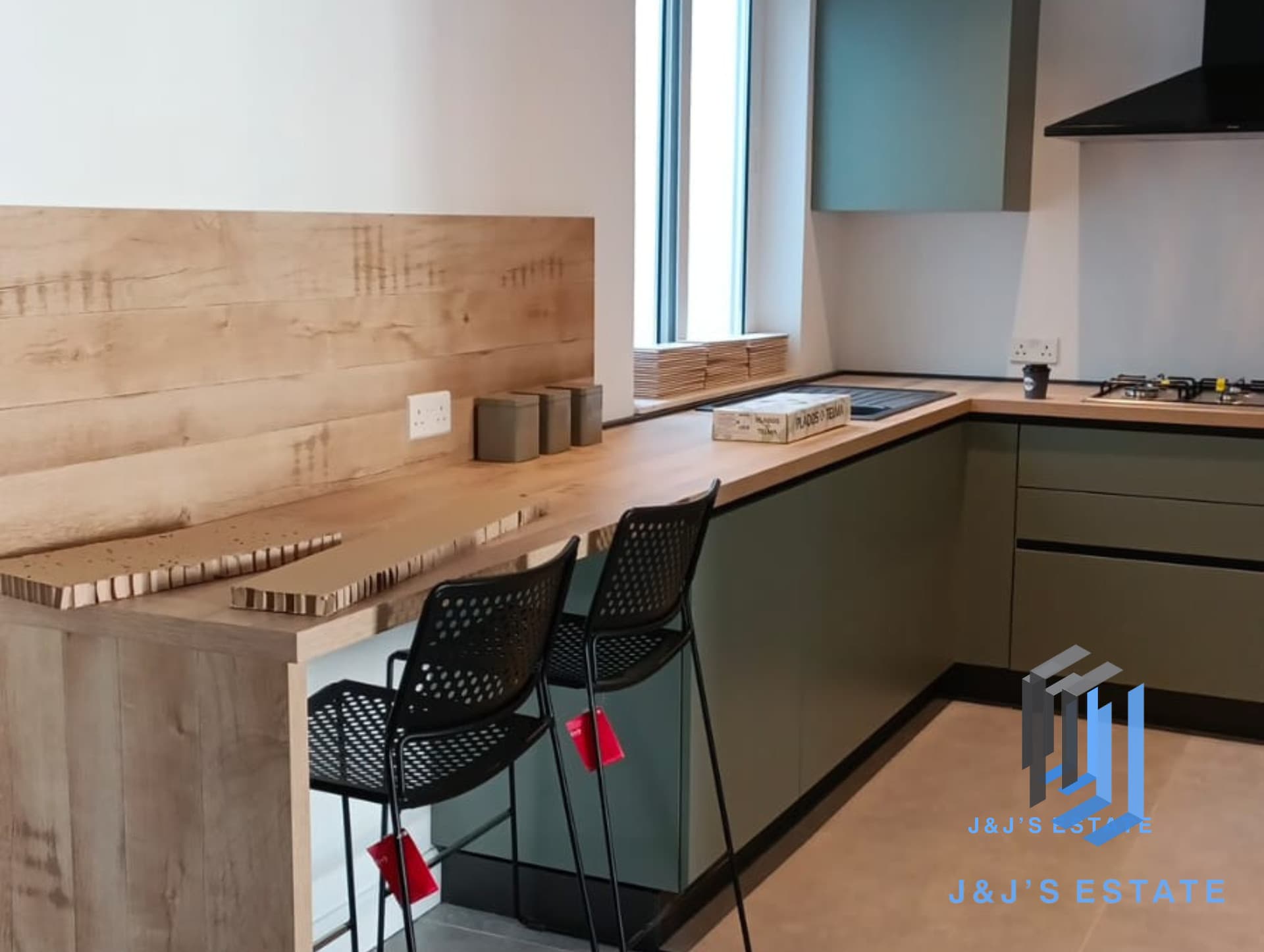 Modern 2-Bedroom Apartment in Mellieha · 4