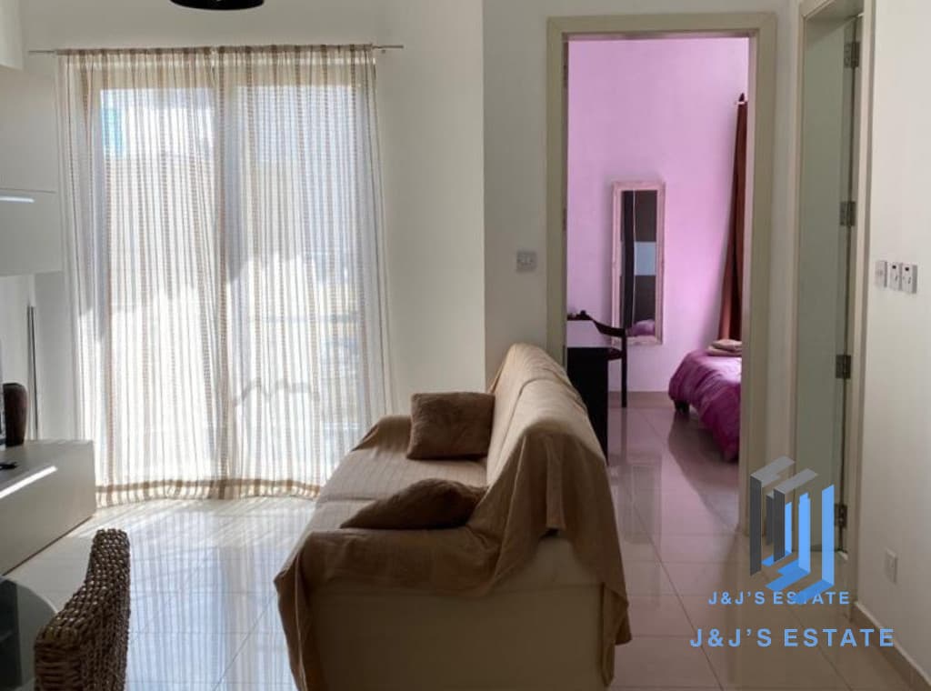 Cozy One-Bedroom Apartment in Saint Julian's · 2
