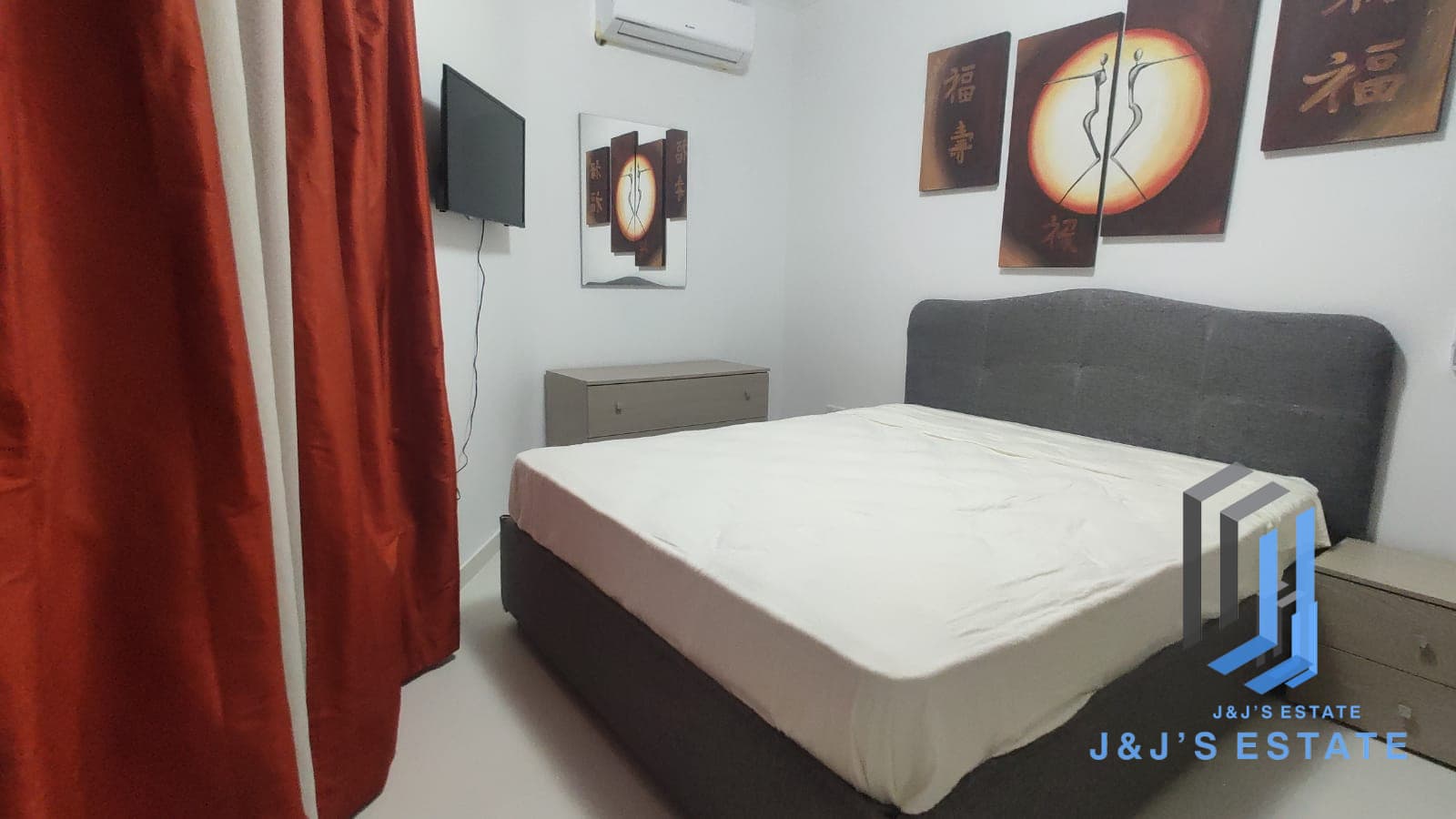 Two-bedroom apartment with balcony near Luqa airport · 4