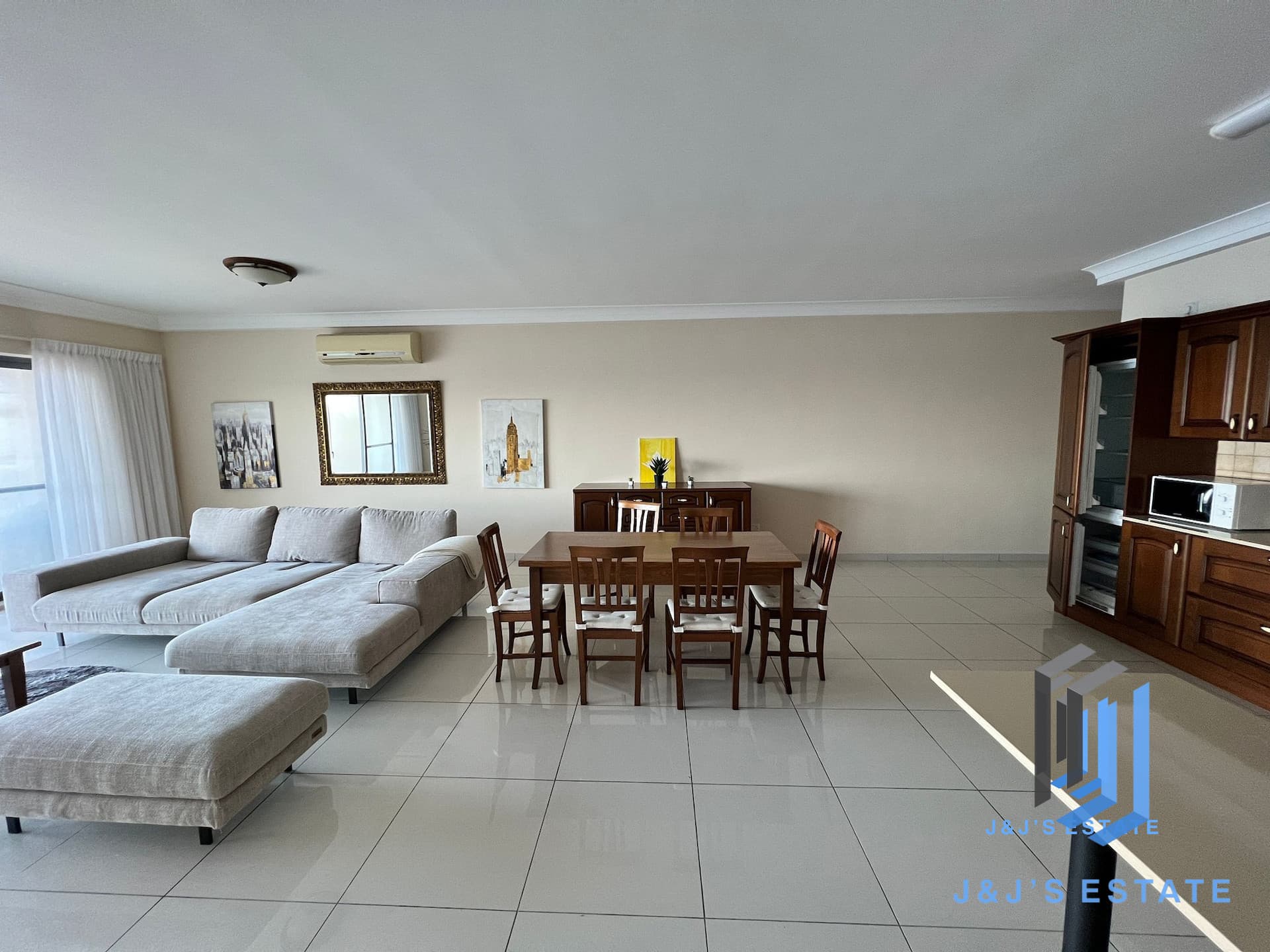 Two-bedroom apartment with sea view and garage in Bugibba · 5