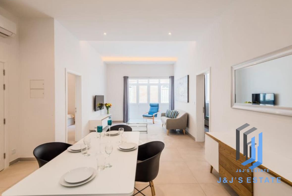 Inviting 2-Bedroom Apartment in Sliema