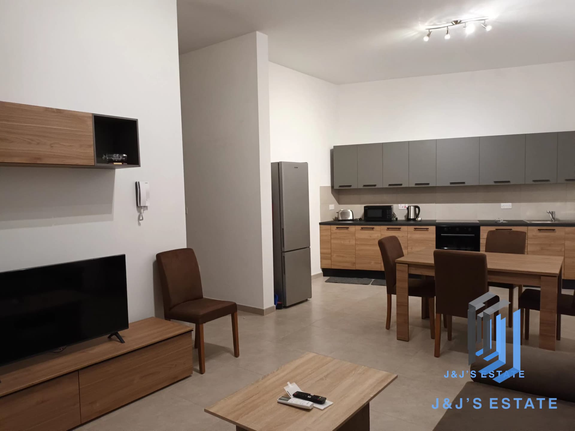 2 bedrooms · Apartment in San Gwann