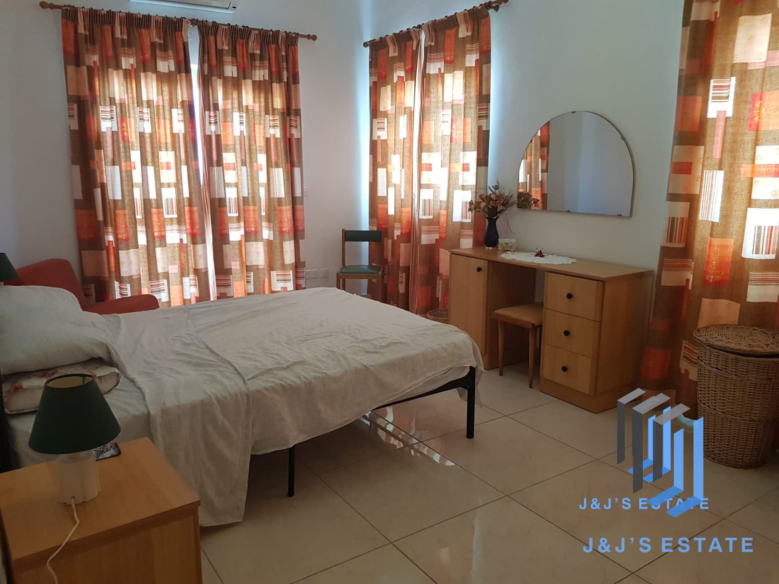 Unique Penthouse with Sea Views in Xemxija Hill · 3